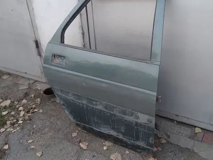 Дверь задняя правая Приора за 30 000 тг. в Алматы