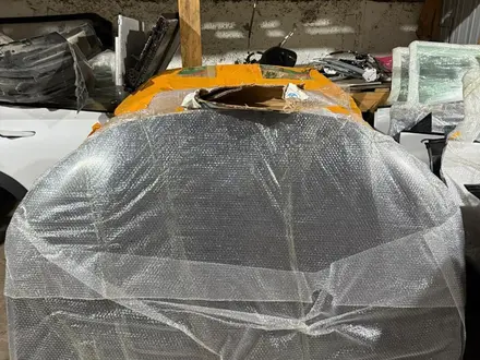 Changan капот за 100 000 тг. в Астана