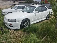 Nissan Skyline, 1998