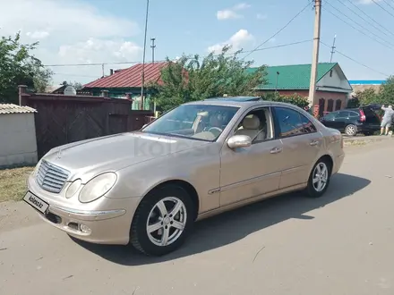 Mercedes-Benz E 240 2003 года за 7 500 000 тг. в Петропавловск