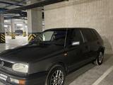 Volkswagen Golf 1993 года за 1 900 000 тг. в Астана – фото 2