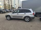 Toyota RAV4 2002 года за 4 000 000 тг. в Актобе – фото 3