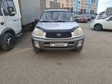 Toyota RAV4 2002 года за 4 000 000 тг. в Актобе – фото 4