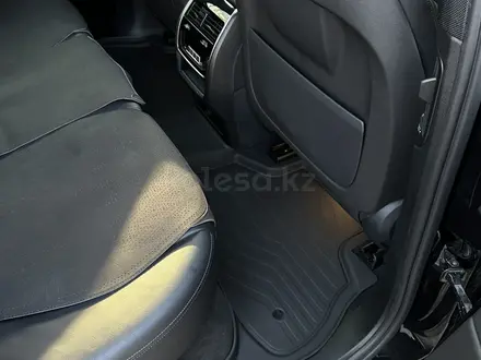 BMW X5 2019 года за 28 000 000 тг. в Алматы – фото 18