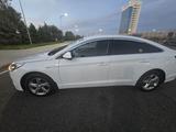 Hyundai Sonata 2016 года за 6 500 000 тг. в Талдыкорган – фото 2