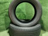 Шины летние две штуки 225/55 R17 Bridgestoune износ 40% за 30 000 тг. в Алматы