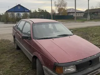 Volkswagen Passat, 1988