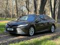 Toyota Camry 2020 года за 15 200 000 тг. в Тараз – фото 6