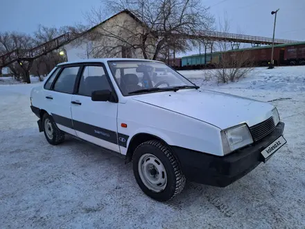 ВАЗ (Lada) 21099 2000 года за 850 000 тг. в Семей