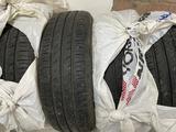 Комплект летней резины Kumho Корея в отличном состоянии за 70 000 тг. в Астана – фото 2