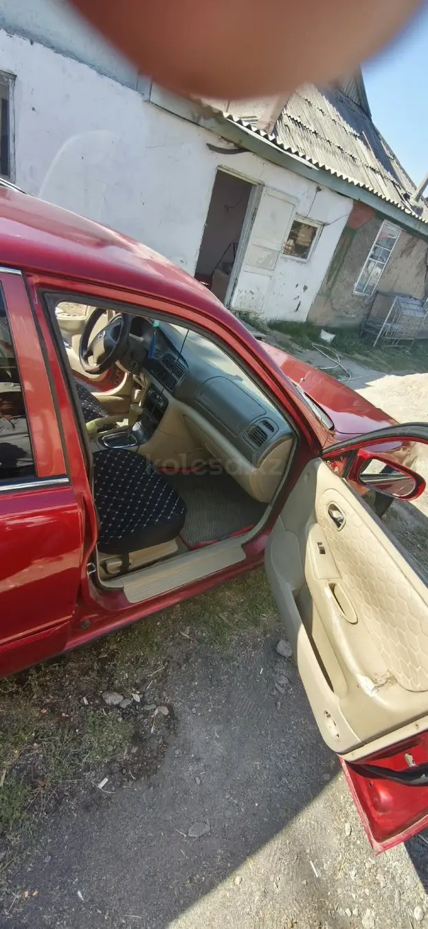 Mazda 626, 2000