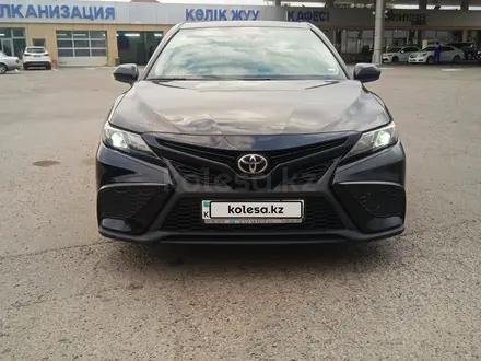 Toyota Camry 2020 года за 12 950 000 тг. в Алматы – фото 30