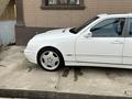 Mercedes-Benz E 320 2000 года за 7 500 000 тг. в Шымкент