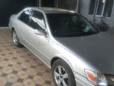 Toyota Camry 2000 года за 3 000 000 тг. в Алматы – фото 3