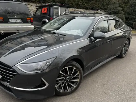 Hyundai Sonata 2021 года за 11 444 777 тг. в Алматы – фото 4