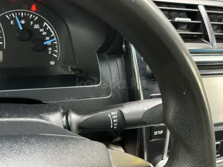 Toyota Camry 2013 года за 7 300 000 тг. в Атырау – фото 15