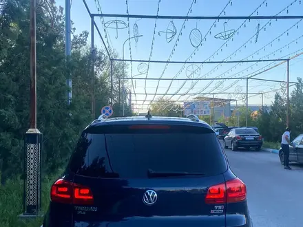 Volkswagen Tiguan 2015 года за 8 600 000 тг. в Шымкент – фото 7