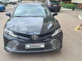 Toyota Camry 2020 года за 14 000 000 тг. в Астана – фото 3