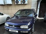 Volkswagen Golf 1997 года за 2 500 000 тг. в Астана – фото 4