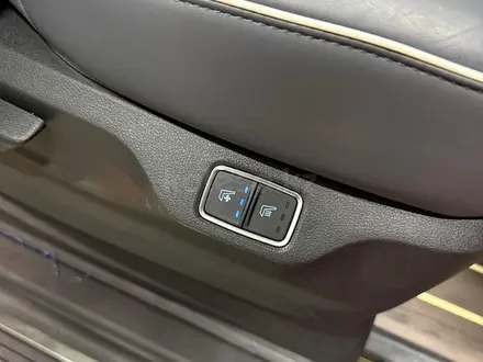 Hyundai Staria 2024 года за 26 000 000 тг. в Алматы – фото 6