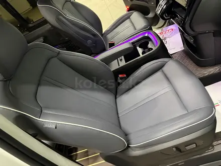 Hyundai Staria 2024 года за 26 000 000 тг. в Алматы – фото 8
