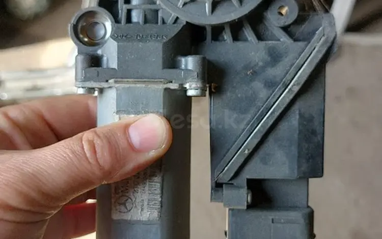 Моторчик стеклоподьемника за 7 000 тг. в Караганда