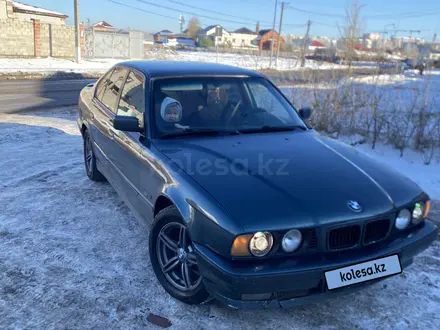 BMW 525 1995 года за 2 200 000 тг. в Астана – фото 2