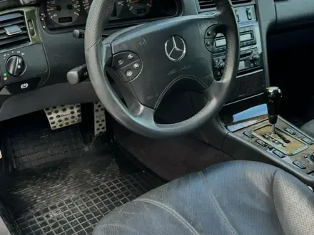 Mercedes-Benz E 55 AMG 2000 года за 10 500 000 тг. в Актобе – фото 4