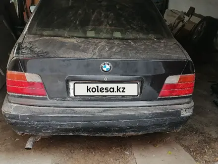 BMW 318 1993 года за 550 000 тг. в Шиели – фото 4