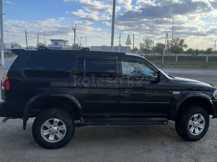 Mitsubishi Montero Sport 2000 года за 4 200 000 тг. в Актобе – фото 3