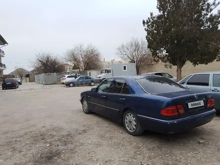 Mercedes-Benz E 230 1996 года за 2 000 000 тг. в Тараз – фото 8