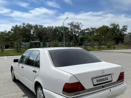 Mercedes-Benz S 320 1995 года за 3 000 000 тг. в Талдыкорган – фото 5