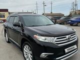 Toyota Highlander 2012 года за 13 500 000 тг. в Костанай