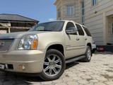 GMC Yukon 2006 года за 13 500 000 тг. в Актау – фото 2