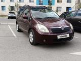 Toyota Corolla Verso 2002 года за 3 800 000 тг. в Астана – фото 2