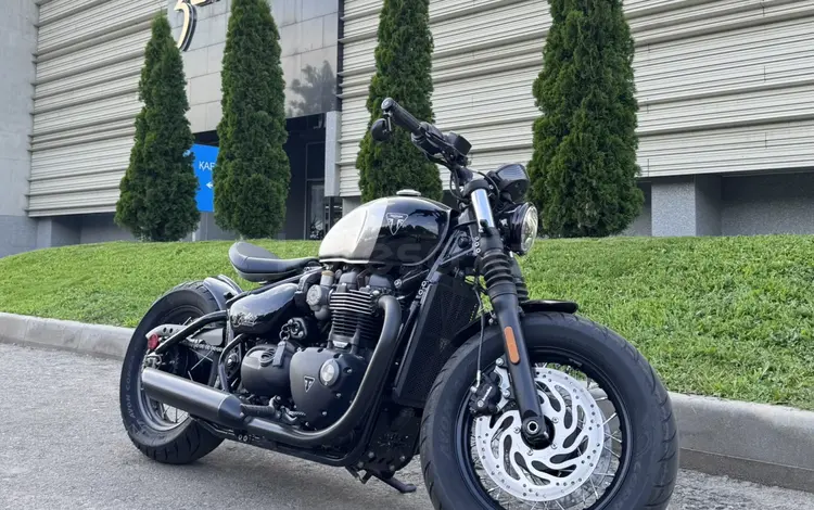 Triumph  Bonneville Bobber 2022 года за 9 000 000 тг. в Алматы