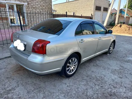 Toyota Avensis 2004 года за 4 000 000 тг. в Уральск – фото 3