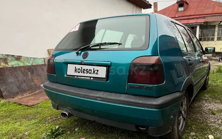 Volkswagen Golf 1994 годаүшін1 800 000 тг. в Талгар