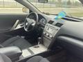 Toyota Camry 2010 года за 4 600 000 тг. в Уральск – фото 19