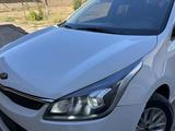 Kia Rio 2017 года за 4 500 000 тг. в Актобе – фото 4