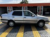 Volkswagen Vento 1992 года за 950 000 тг. в Кулан – фото 3