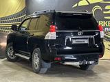 Toyota Land Cruiser Prado 2013 года за 15 900 000 тг. в Актобе – фото 5