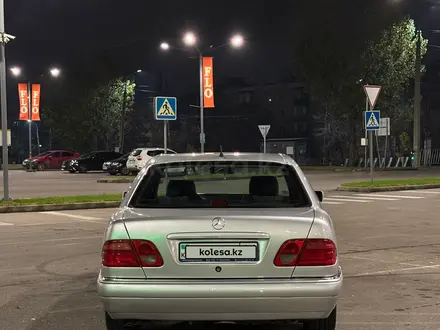 Mercedes-Benz E 280 1997 года за 4 500 000 тг. в Алматы – фото 13