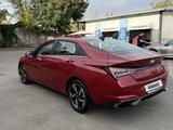 Hyundai Elantra 2023 года за 9 200 000 тг. в Алматы – фото 5