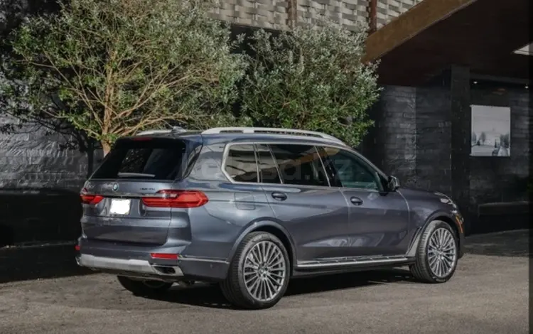 BMW X7 2021 года за 83 000 000 тг. в Астана