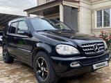 Mercedes-Benz ML 350 2003 годаүшін3 990 000 тг. в Алматы – фото 2