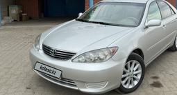 Toyota Camry 2005 года за 5 800 000 тг. в Актобе