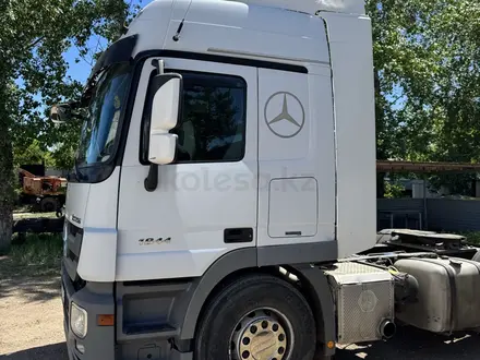 Mercedes-Benz  Actros 2011 года за 19 000 000 тг. в Астана – фото 2
