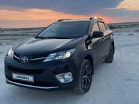 Toyota RAV4 2014 года за 9 800 000 тг. в Уральск