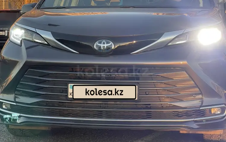 Toyota Sienna 2021 годаүшін28 000 000 тг. в Астана